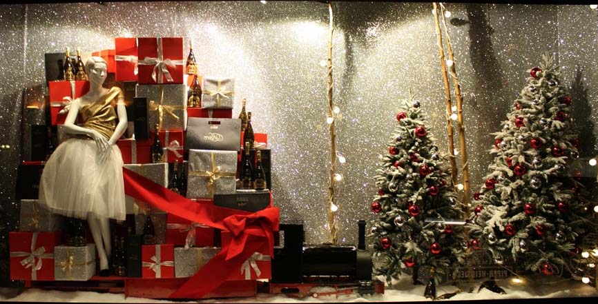 Confcommercio La Spezia Corso Per Diventare Vetrinista E Merchandising Tre Lezioni Saranno Dedicate Al Natale